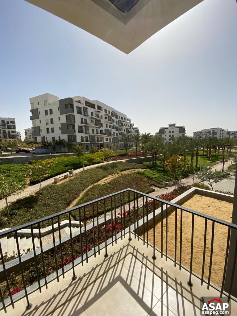 Furnished Apartment for Rent in Eastown Furnished Apartment for Rent in Eastown