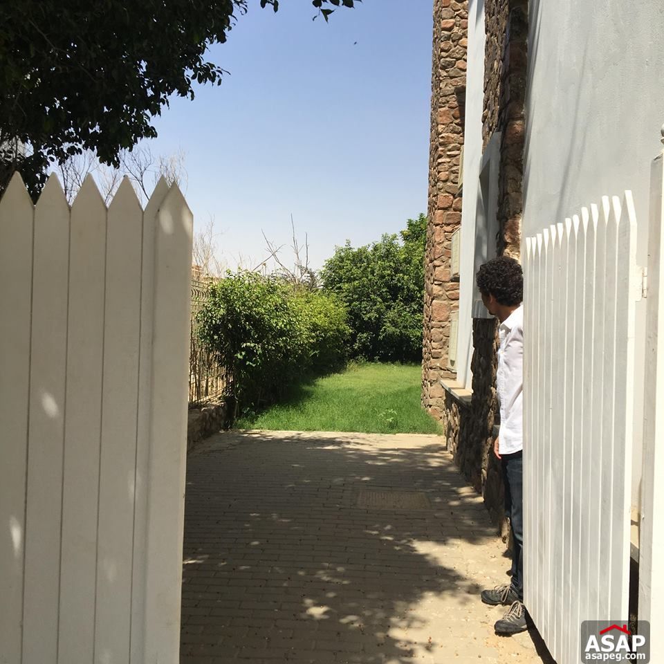 Villa for Rent in Mountain View Villa for Rent in Mountain View