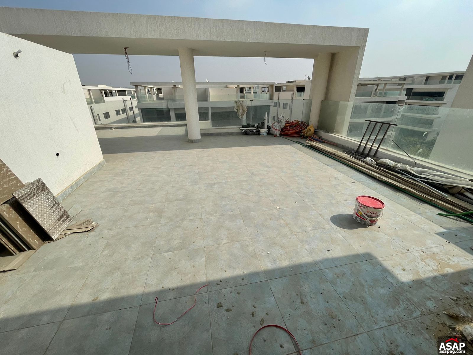 Penthouse with Swimming Pool for Rent in Lake View Residence Penthouse with Swimming Pool for Rent in Lake View Residence