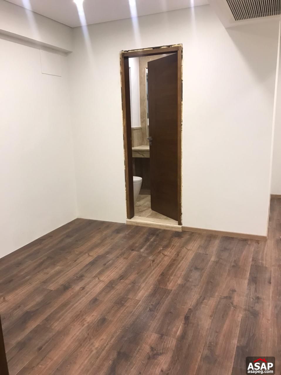 Duplex for Rent in Eastown Duplex for Rent in Eastown