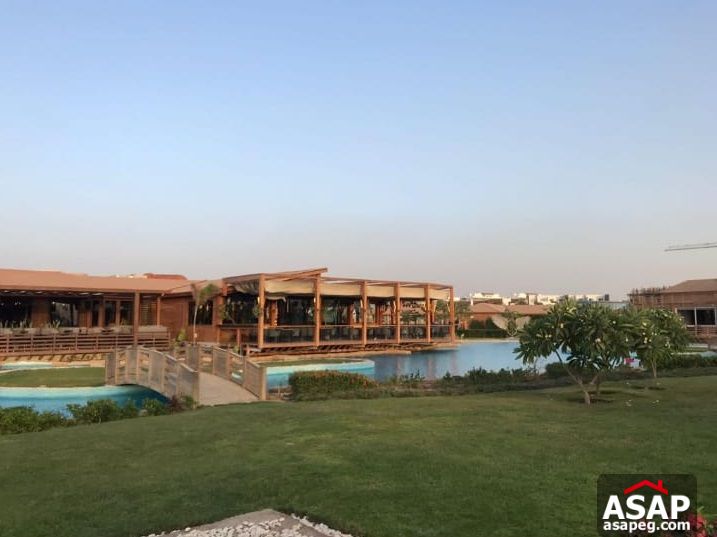 Town House Corner for Sale in Hyde Park Town House Corner for Sale in Hyde Park