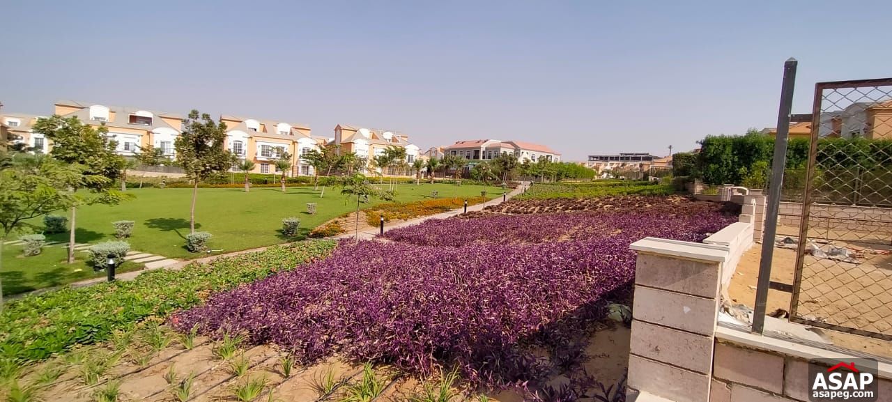 Twin House for Sale in Layan Sabbour Twin House for Sale in Layan Sabbour