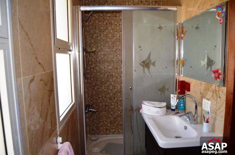 Villa with Pool for Rent in Lago Vista - New Cairo Villa with Pool for Rent in Lago Vista - New Cairo