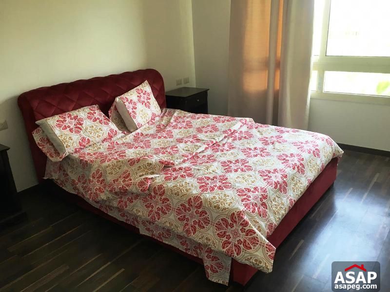 Apartment with Nice View in Park View