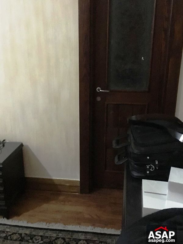 Duplex with Big Garden in Lake View for Rent Duplex with Big Garden in Lake View for Rent