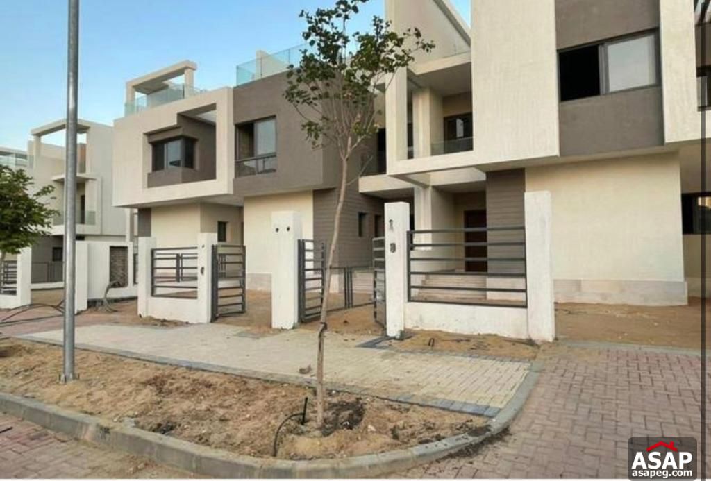 Town House for Rent in Fifth Square Town House for Rent in Fifth Square