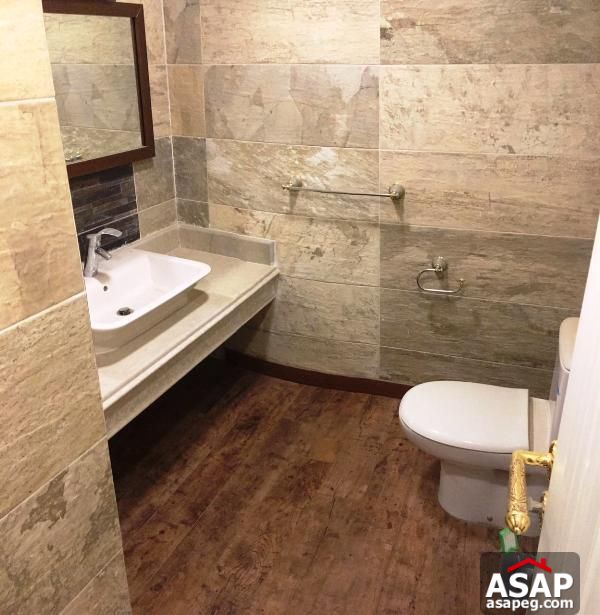 Villa with Private Pool in West Golf for Rent Villa with Private Pool in West Golf for Rent