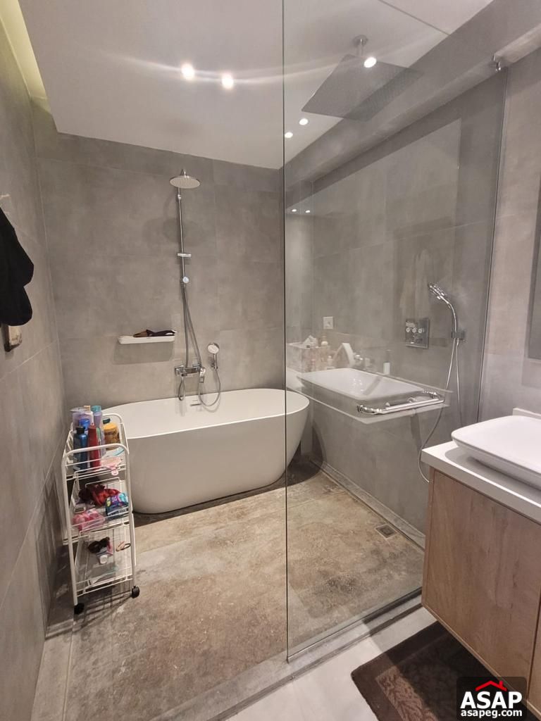 Triplex for Rent in Eastown Sodic Triplex for Rent in Eastown Sodic