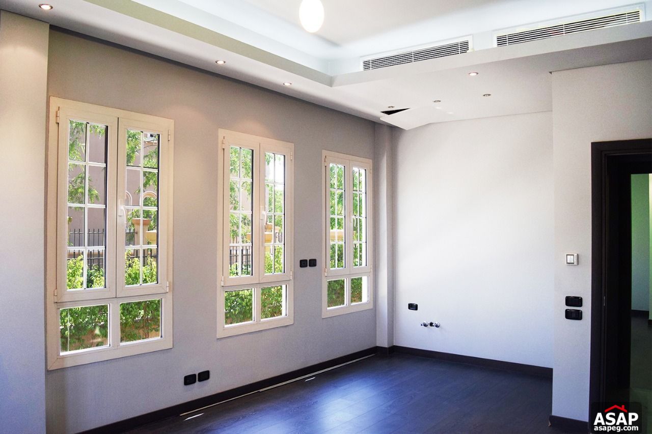 Stand Alone Villa with Swimming pool in Cairo Festival City Stand Alone Villa with Swimming pool in Cairo Festival City