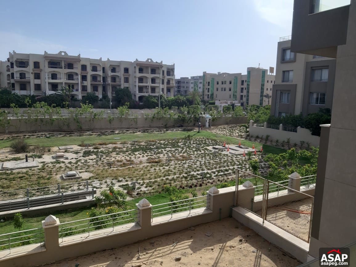 Apartment for Sale in Village Gate Apartment for Sale in Village Gate