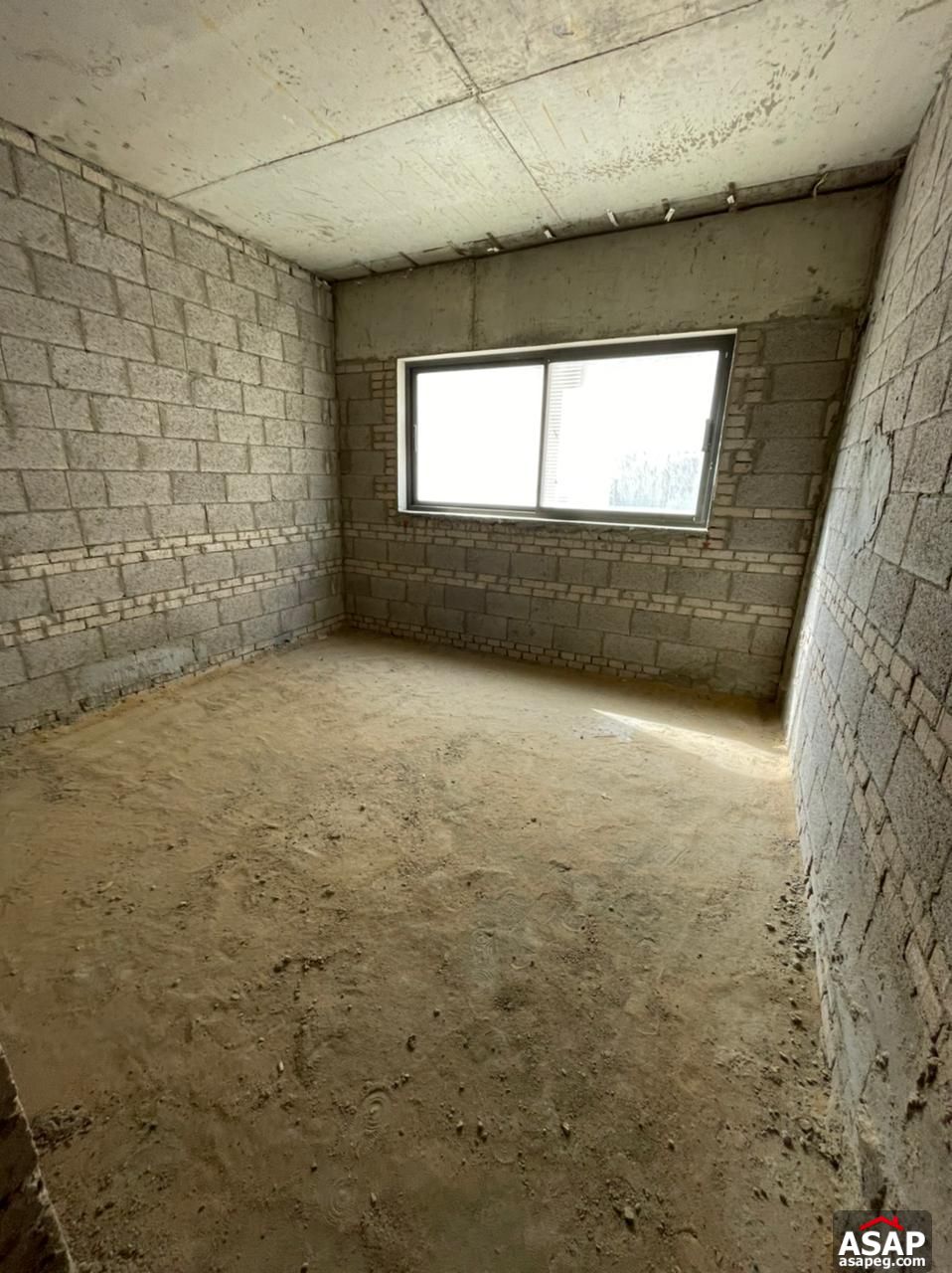 Apartment for Sale in Lake View Residence