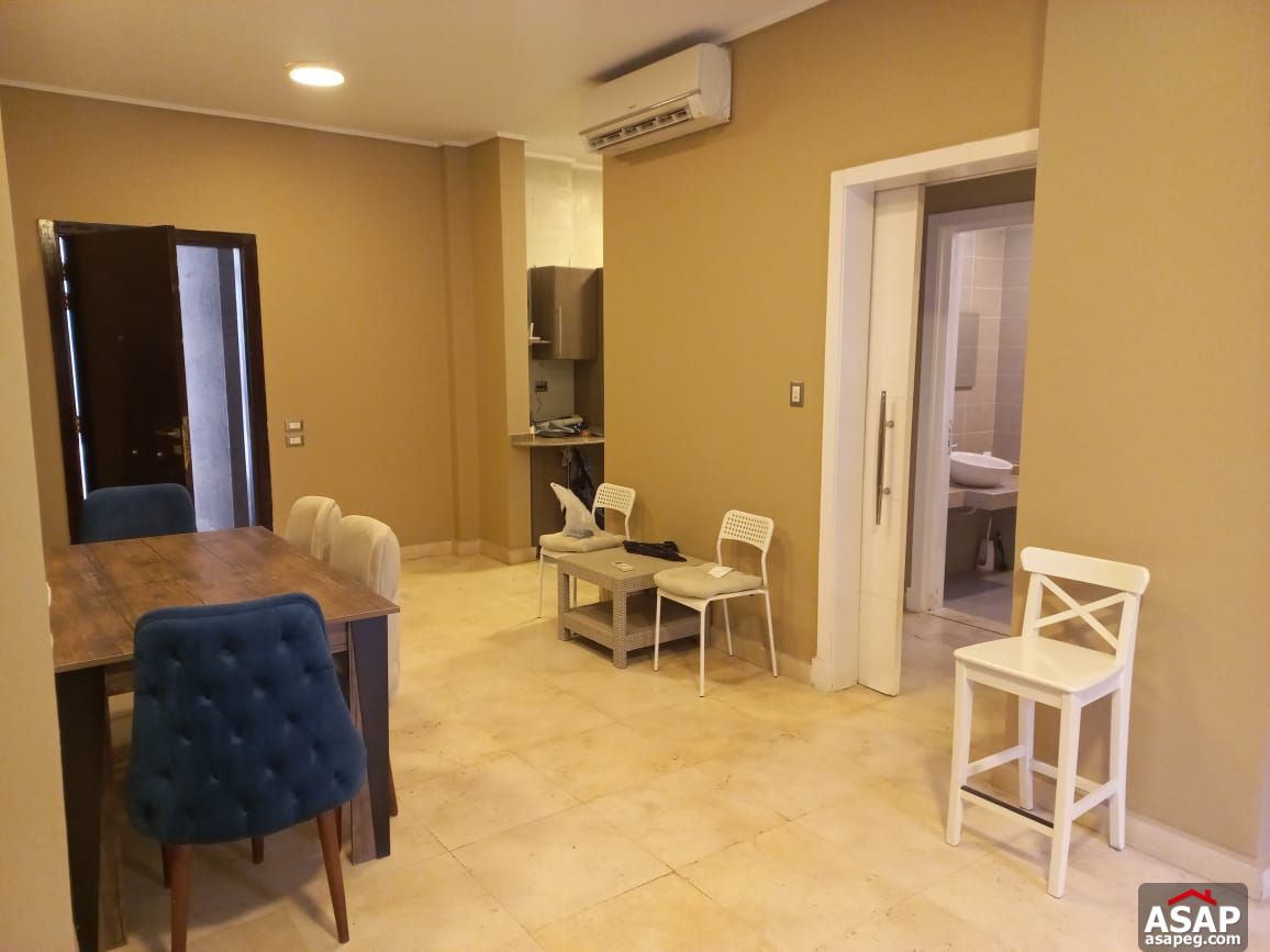 Studio with Garden for Sale in Village Gate Studio with Garden for Sale in Village Gate