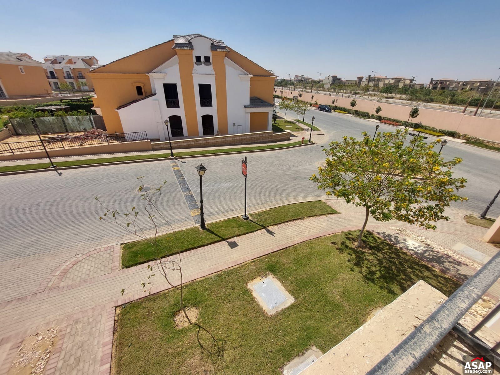 Twin House for Sale in Layan Sabbour Twin House for Sale in Layan Sabbour