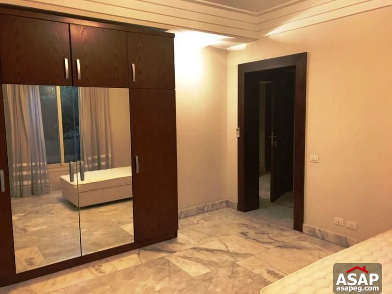 Apartment for Rent in West Golf Apartment for Rent in West Golf