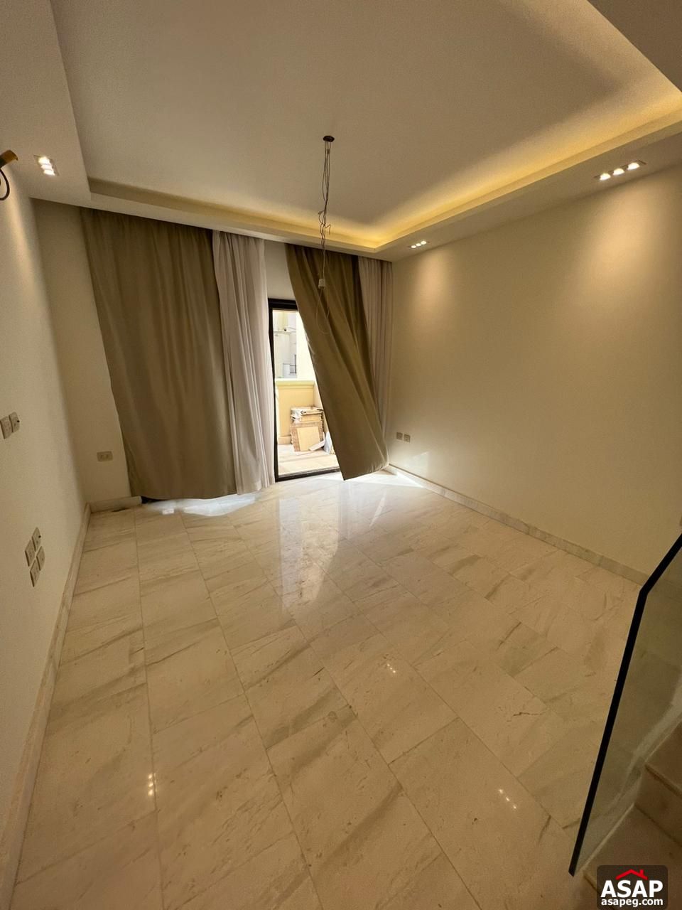 Twin House for Rent in Mivida Emaar