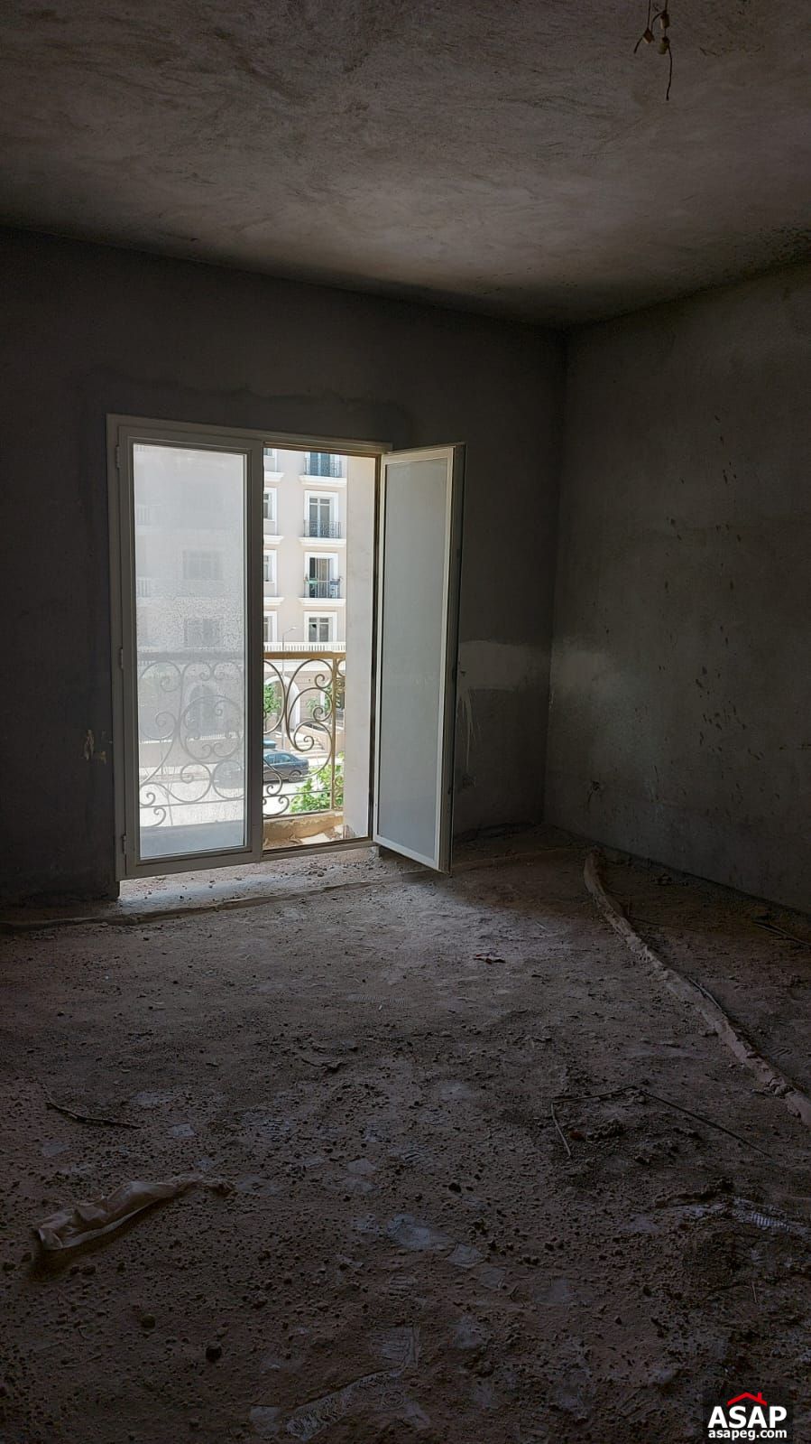 Studio for Sale in Hyde Park Studio for Sale in Hyde Park