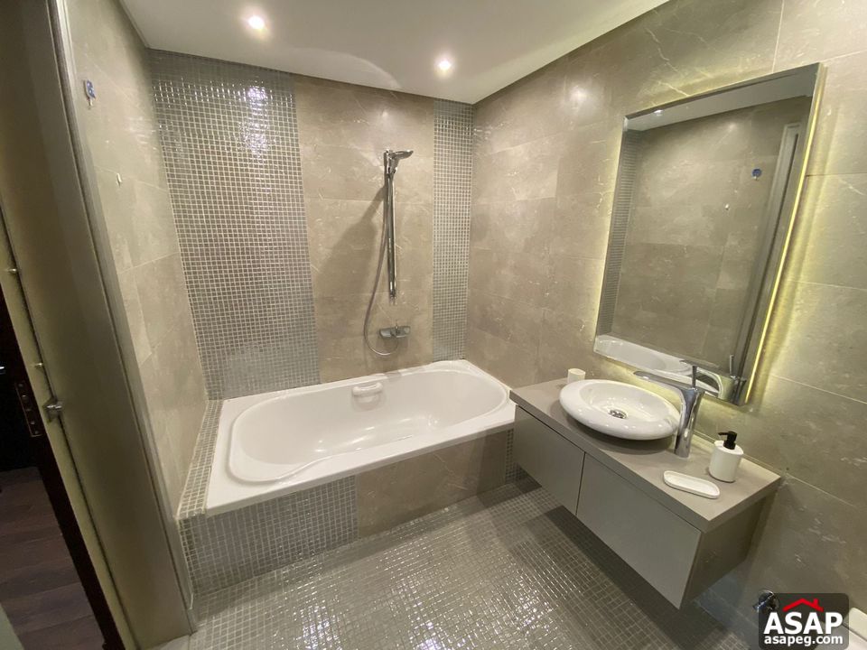 Ground Floor for Rent in the Village Palm Hills