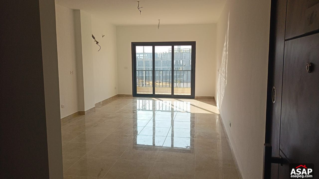 Apartment for Rent in El Marasem Compound Apartment for Rent in El Marasem Compound