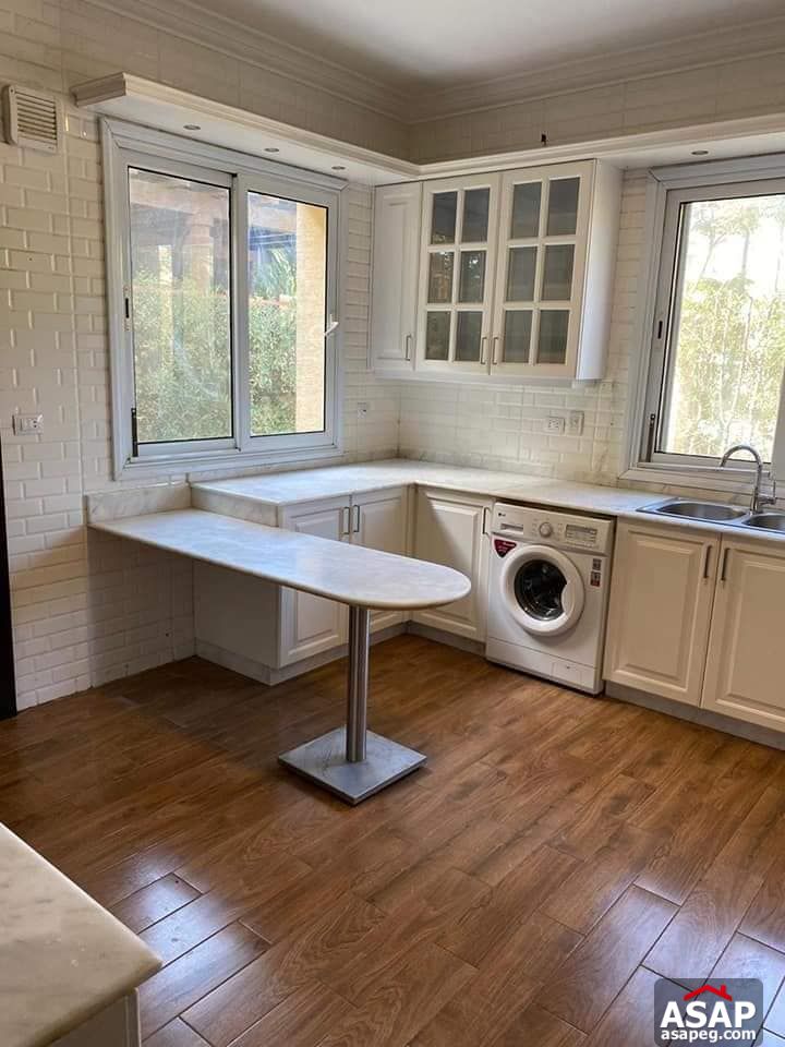 Stand Alone Villa with Big Garden for Rent in the Villa Compound