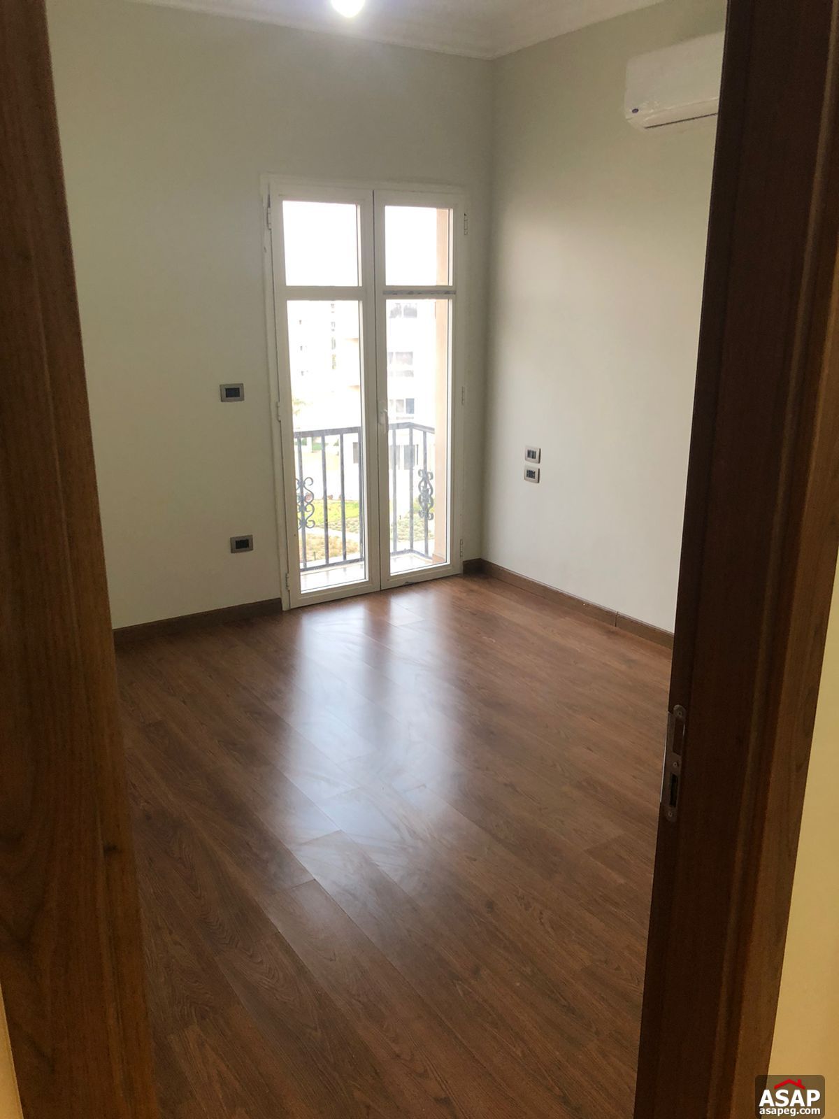 Apartment for Rent in Hyde Park Compound Apartment for Rent in Hyde Park Compound