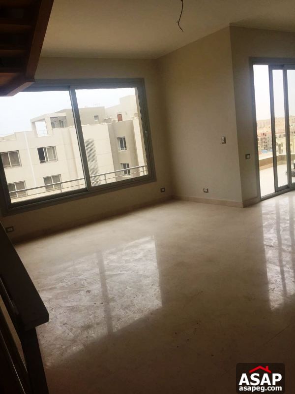 Penthouse for Rent in Village Gate