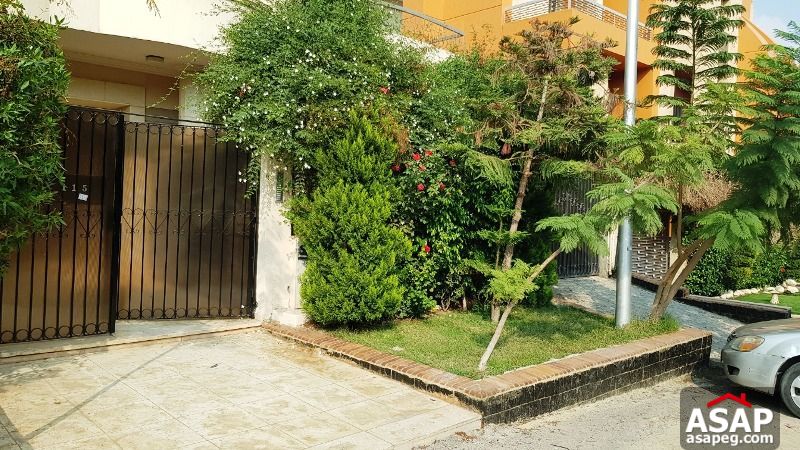 Duplex for Rent in South Academy