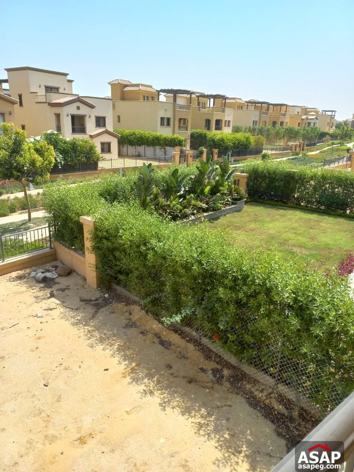 Semi Furnished Villa for Rent in Mivida Semi Furnished Villa for Rent in Mivida