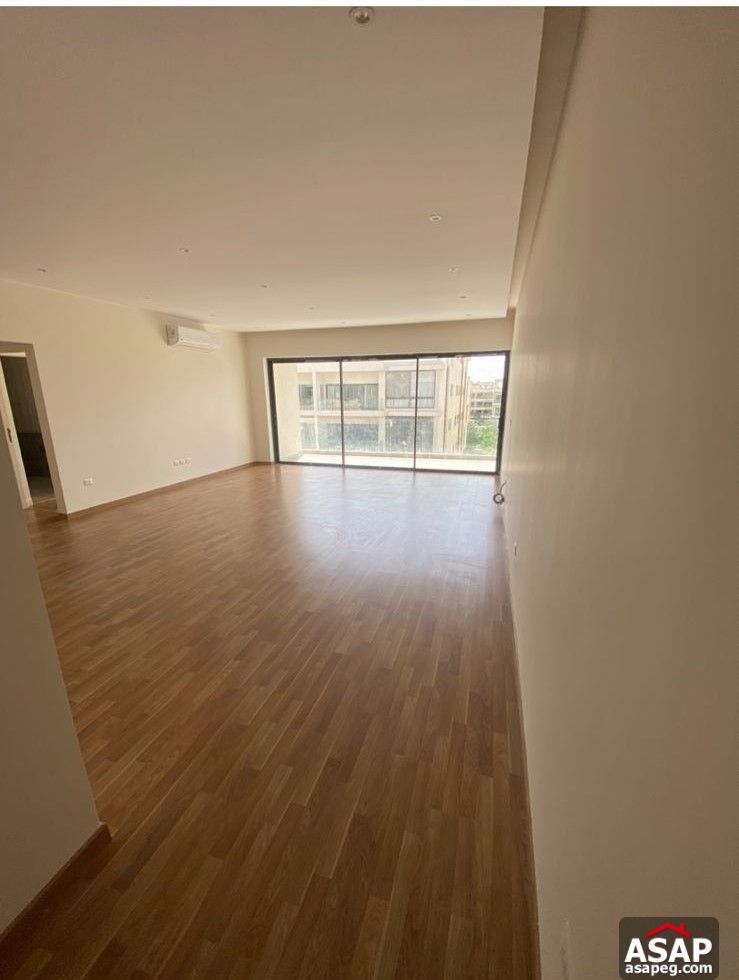 Semi Furnished Apartment in Lake View Residence Semi Furnished Apartment in Lake View Residence