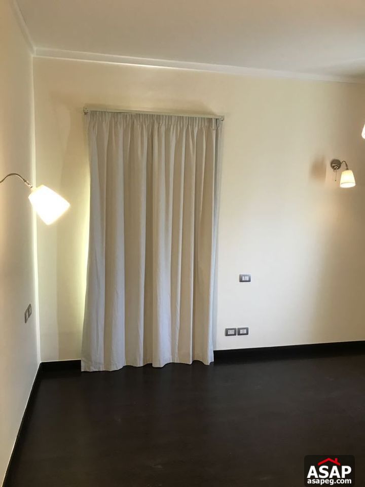 Studio for Rent in The Village Palm Hills Studio for Rent in The Village Palm Hills