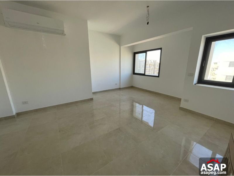 Penthouse for Sale in Fifth Square Penthouse for Sale in Fifth Square