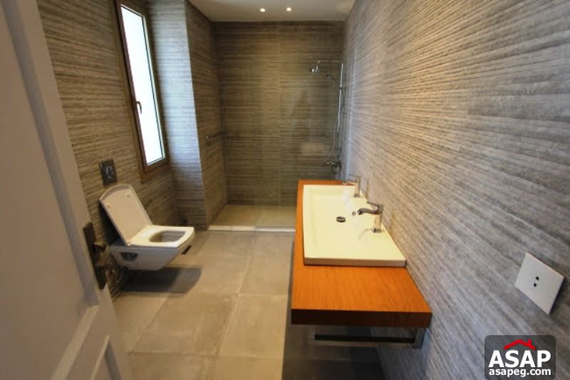 Furnished Villa with Garden for Rent in Allegria