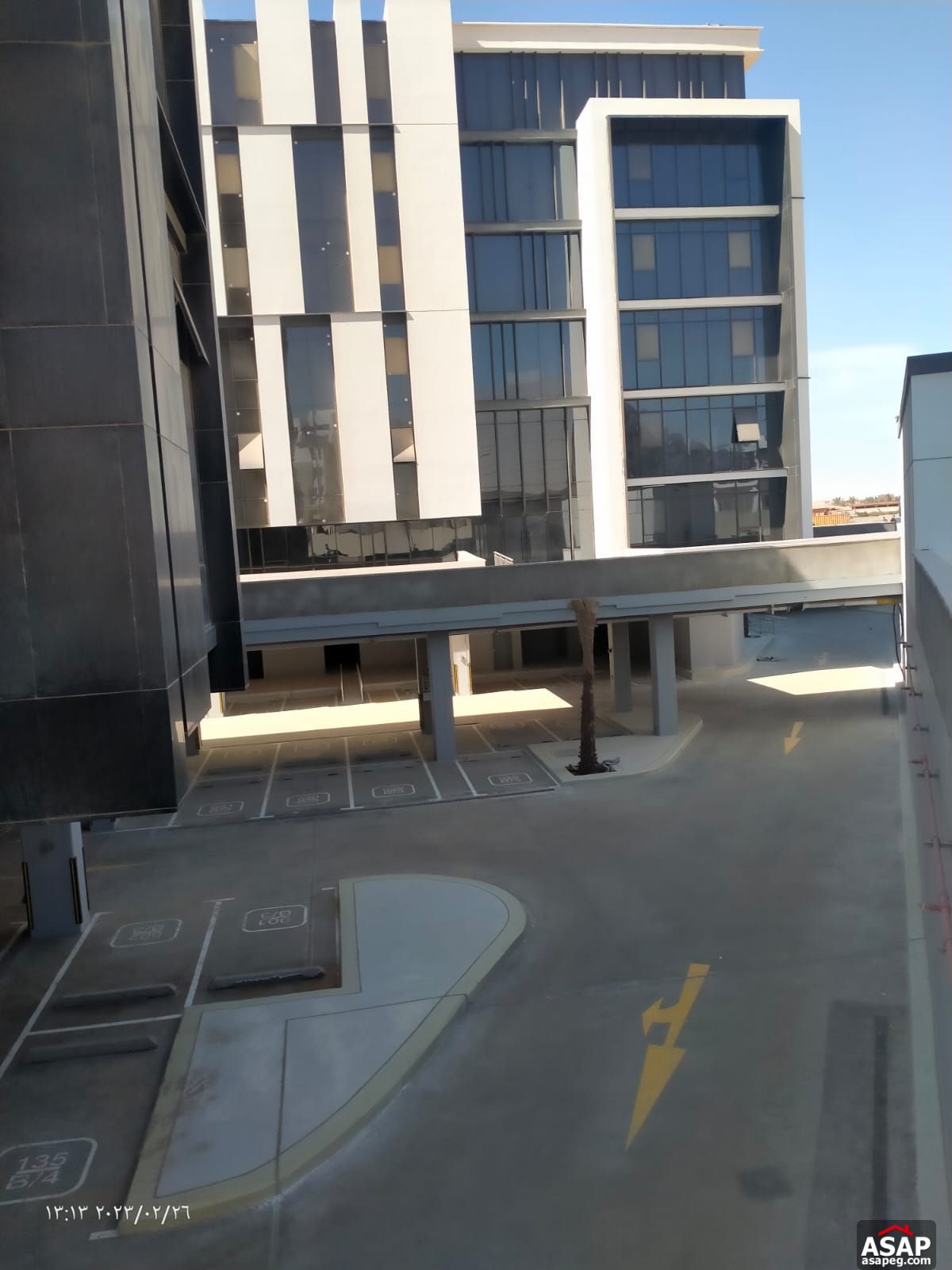 Office for Sale in Hyde Park Compound Office for Sale in Hyde Park Compound