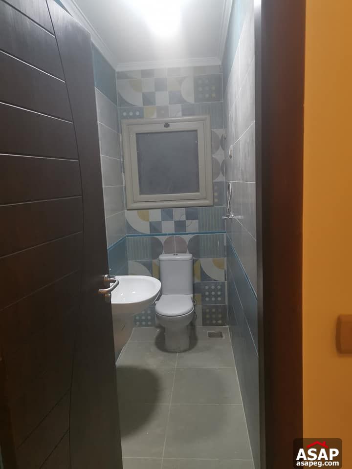 Rent Semi Furnished Apartment in New Cairo