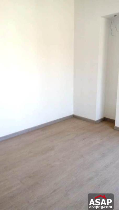 Studio for Rent in Village Gate Studio for Rent in Village Gate