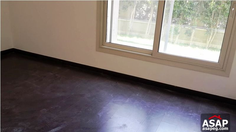 Studio with Garden for Rent in the Village Studio with Garden for Rent in the Village