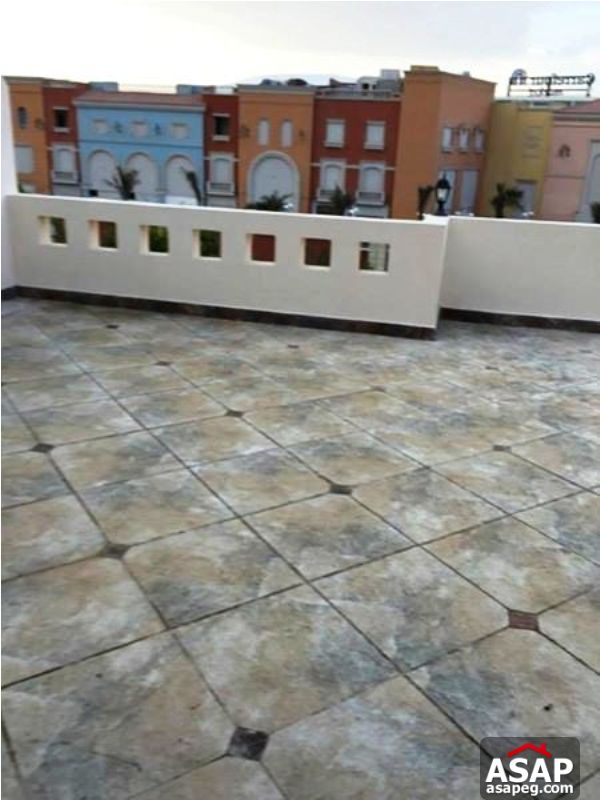 Town House For rent in Katameya Residence