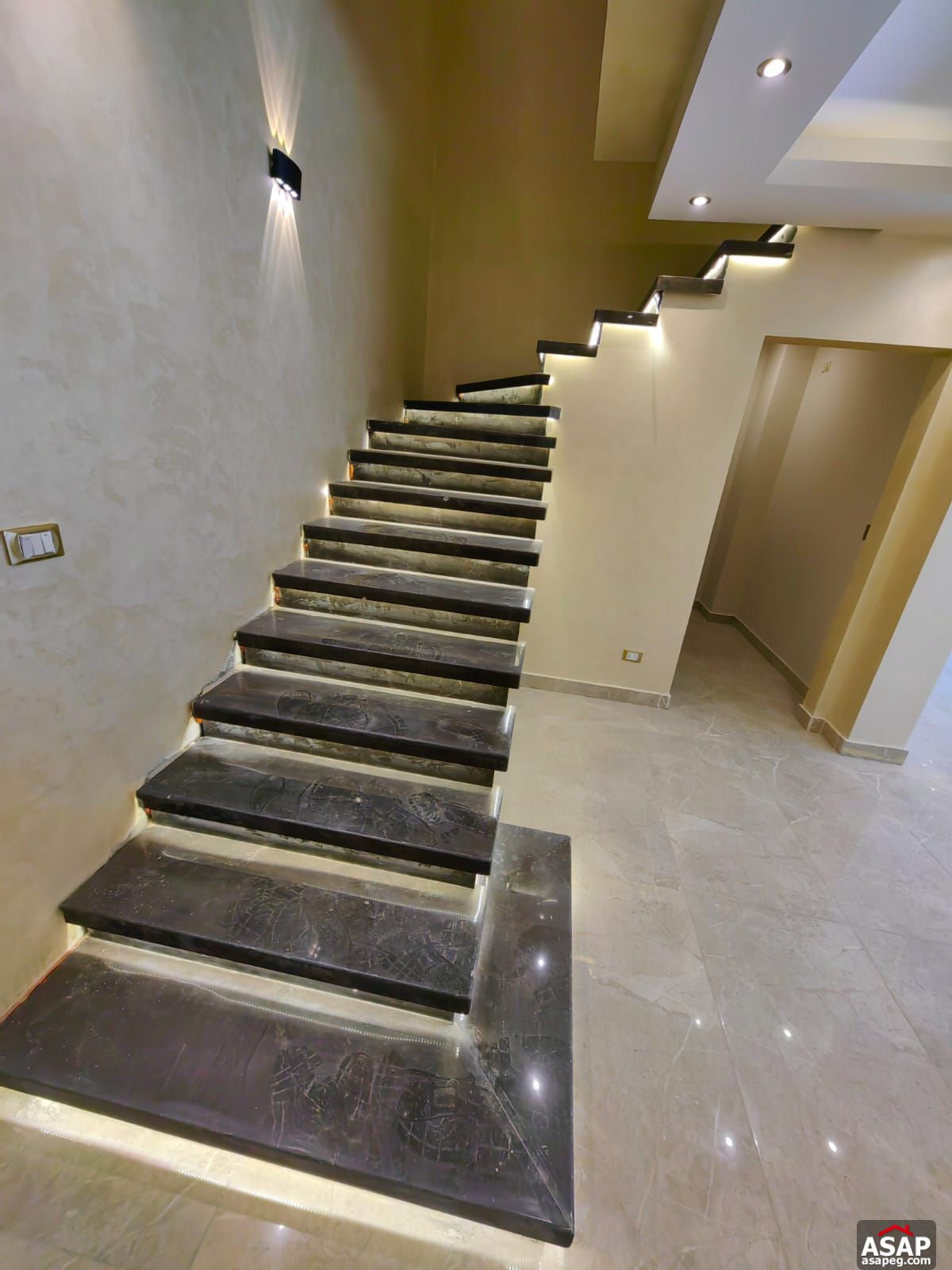 Duplex with Garden for Rent in Eastown Sodic Duplex with Garden for Rent in Eastown Sodic