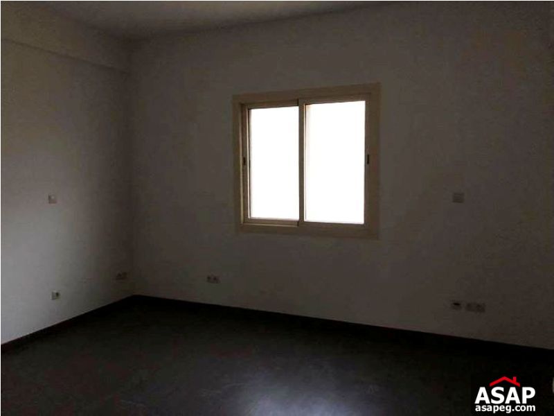 Stand Alone with Garden for Rent in Mivida