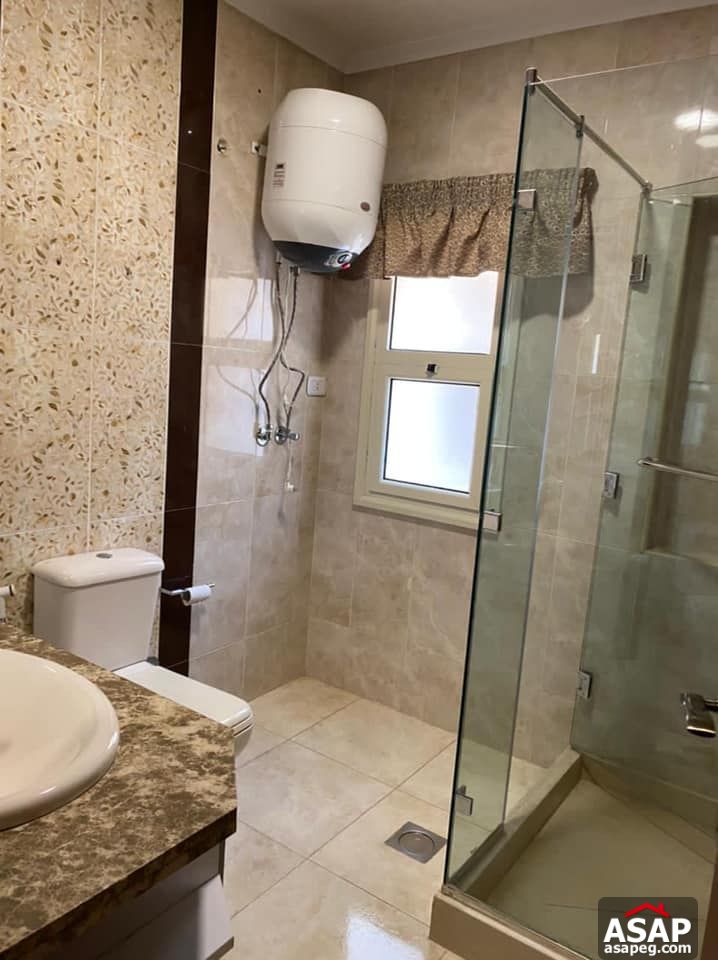 Villa with Swimming Pool for Rent in Tara Compound