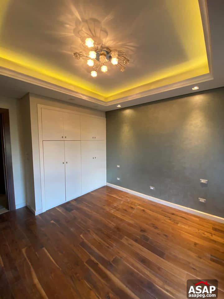 Duplex for Rent in Westown