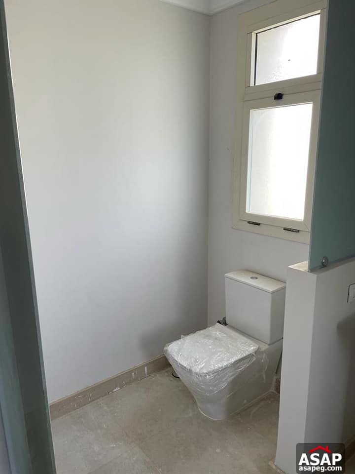 Villa for Rent in Mivida Emaar