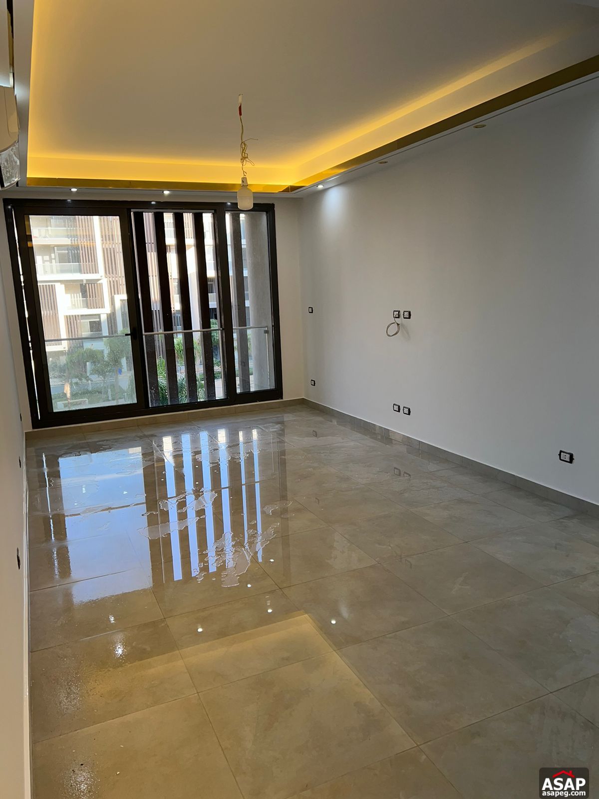 Semi Furnished Apartment for Rent in Eastown