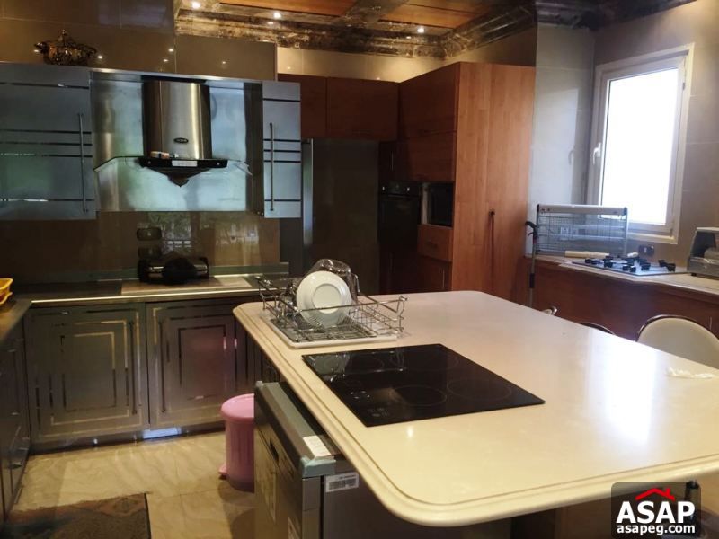 Stand Alone with Pool for Rent in the Villa