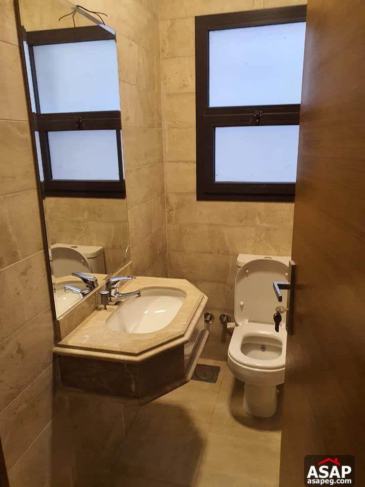 Ground Floor 125m for Rent in Eastown Sodic