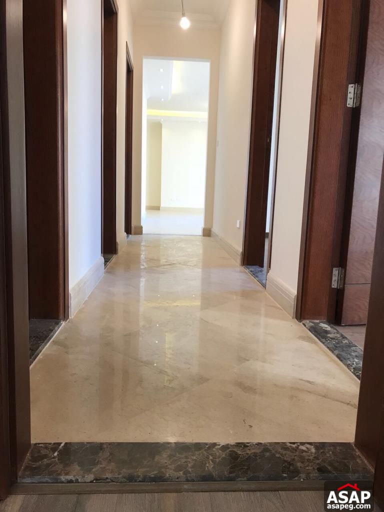 Apartment in Eastown Sodic