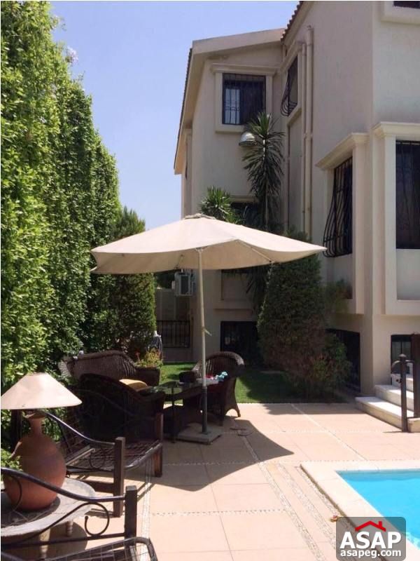 Villa with Private Pool for Sale in 6 October