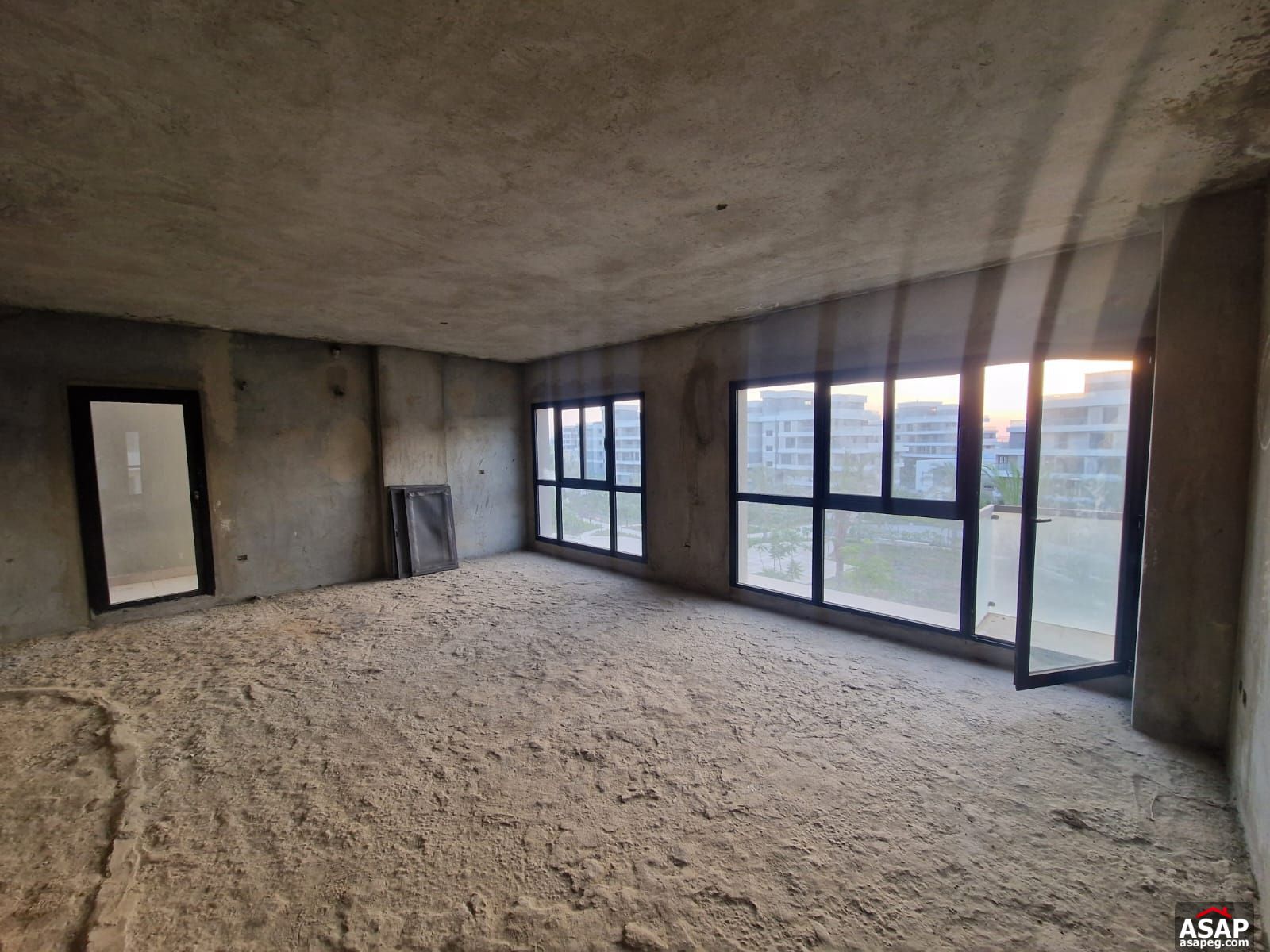 Apartment for Sale in Sky Condos Villette Apartment for Sale in Sky Condos Villette