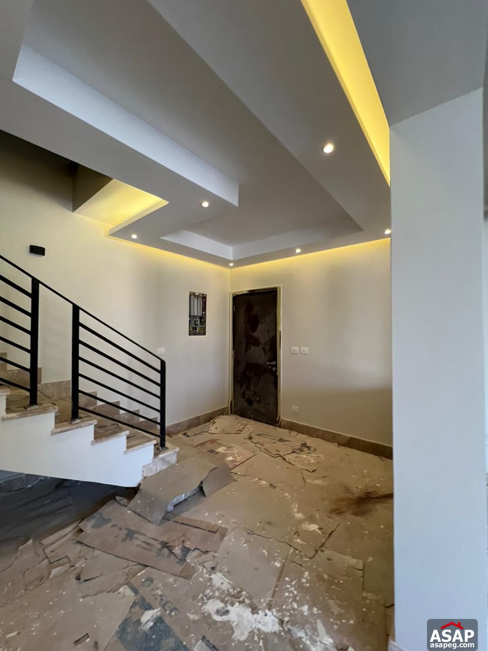 Semi Furnished Duplex with Garden for Rent in Eastown