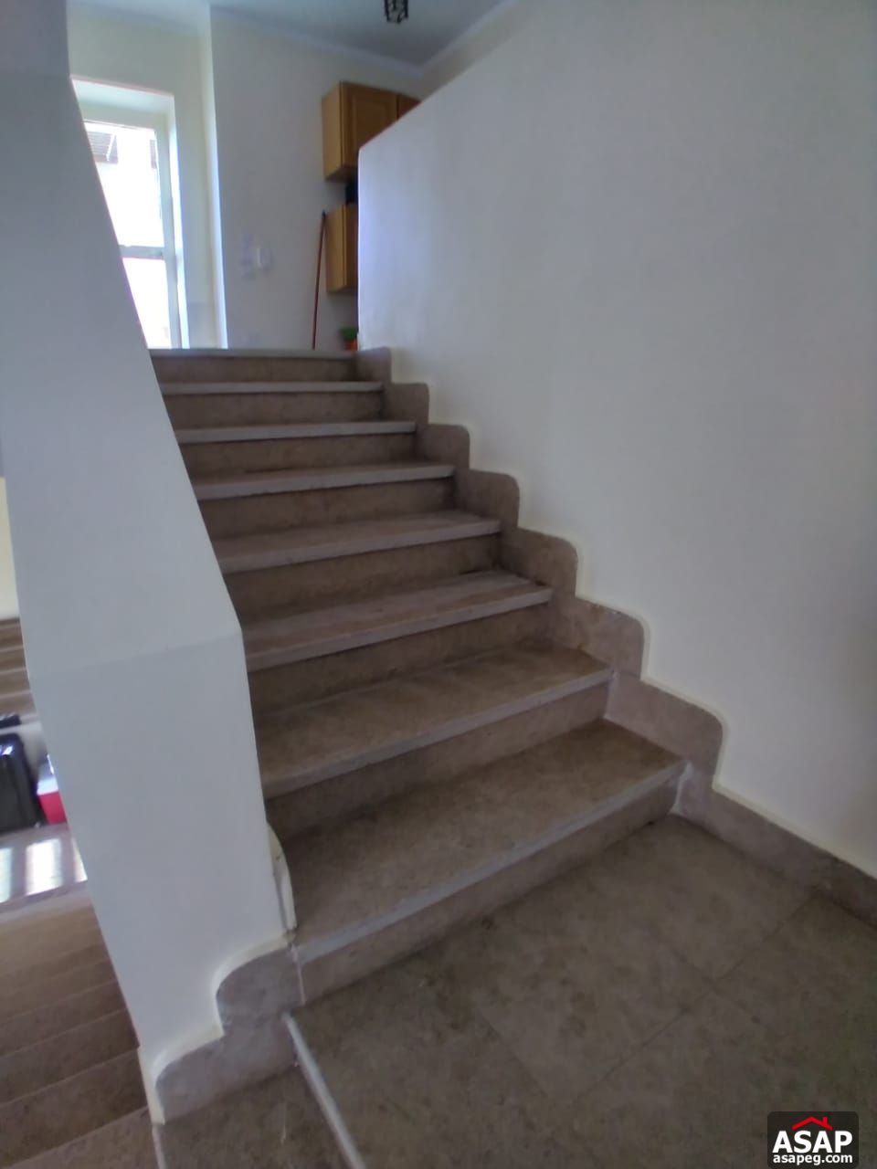 Senior Chalet with Sea View for Sale in Hacienda Bay Senior Chalet with Sea View for Sale in Hacienda Bay