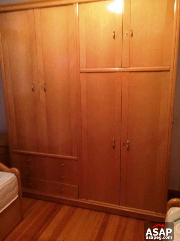 Furnished Apartment with Garden in October Furnished Apartment with Garden in October